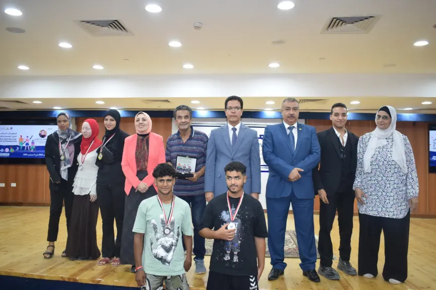 رئيس جامعة بنها يكرم أبطال ذوي الهمم في ختام المهرجان الرياضي الثاني