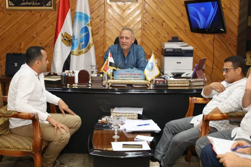 اجتماع موسع لتحديد أولويات تشغيل وصيانة محطات مياه الشرب والصرف الصحي بالغربية