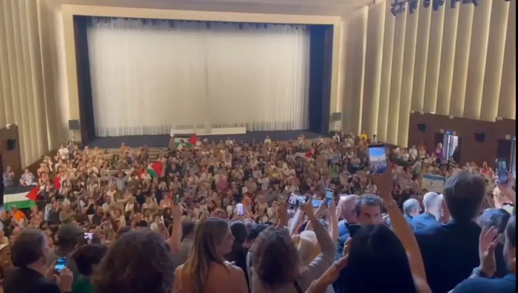 عاصفة من التصفيق الحار للإشادة بفيلم ”صوت هند رجب” بمهرجان فينيسيا