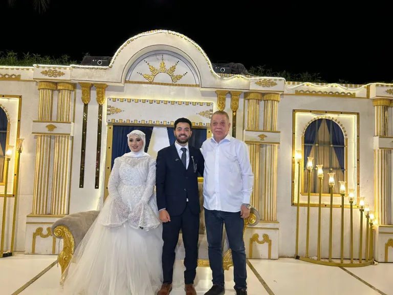 شرشر يهنئ الأستاذ جمال الجمال والأستاذ محمد الوغي بزفاف العروسين هاجر وحسين