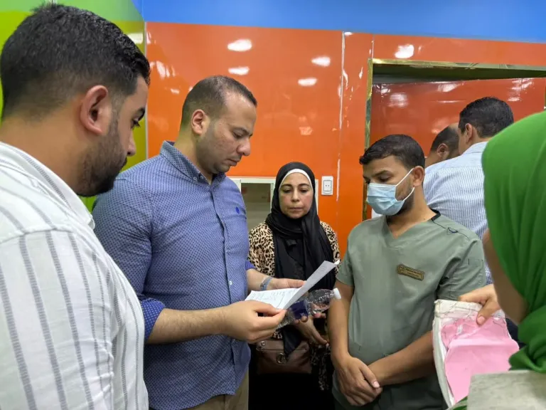 وكيل ”صحة البحيرة” يوجه بتوفير جهاز أشعة سينية وإعادة تدريب فريق الطوارئ بمستشفى أبوالمطامير