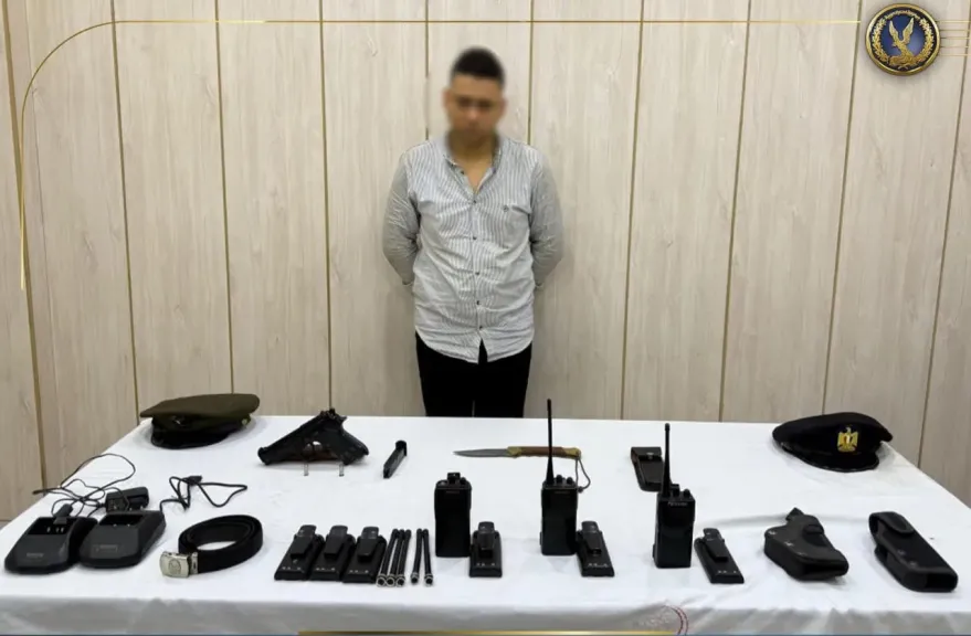 وزارة الدخلية تلقي القبض علي منتحل صفه ضابط شرطة والقيام بعمليات نصب واحتيال