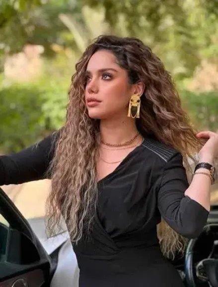 عقب تعرضها للإجهاض .. نقل رنا رئيس للمستشفى لإجراء عملية جراحية دقيقة