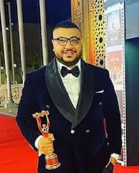 ”مش بتتفرجوا على شغل زمايلكم يا جماعة” .. السيناريست محمد بشير يوجه رسالة لصناع إحد أعمال الأوف سيزون