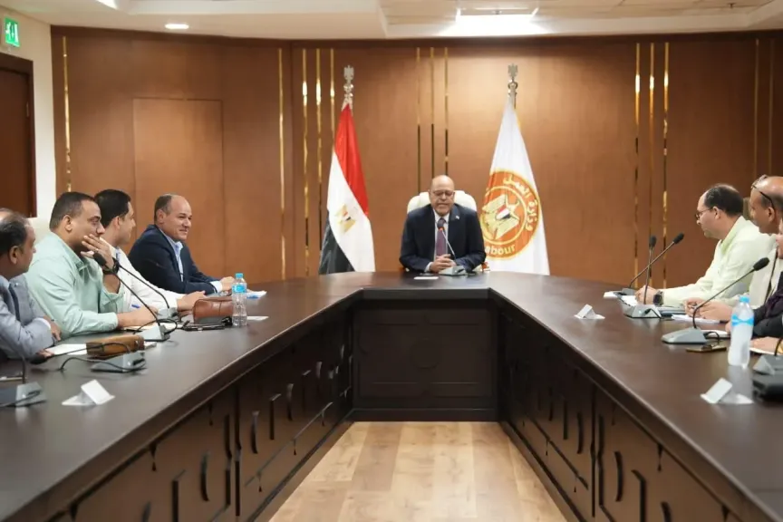 20 مليون جنيه غرامات 201 محضر تصاريح عمل أجانب بالبحر الأحمر تطبيقًا لقانون العمل الجديد