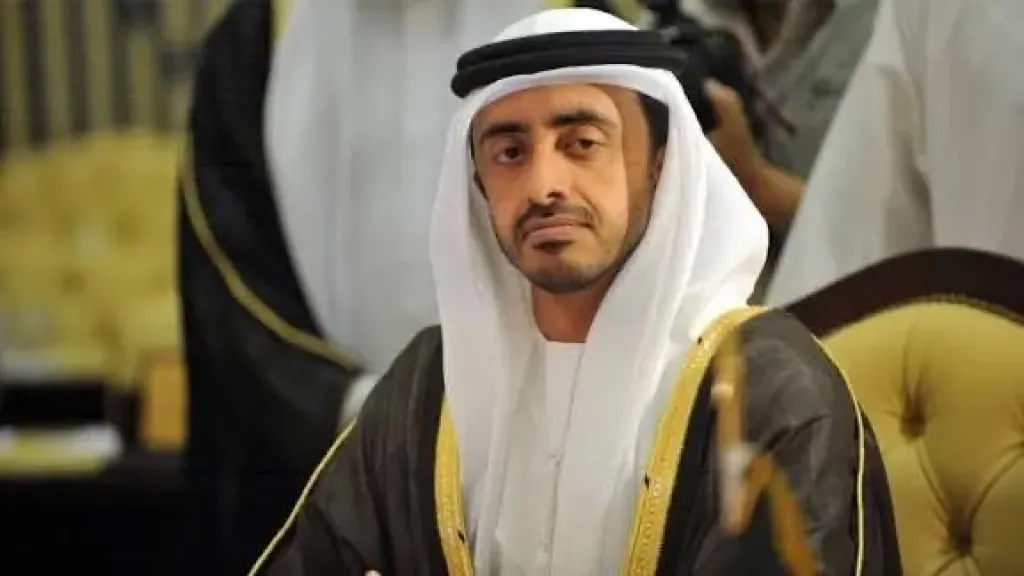 عبدالله بن زايد يدين بأشد العبارات الاعتداء الإسرائيلي السافر على الدوحة