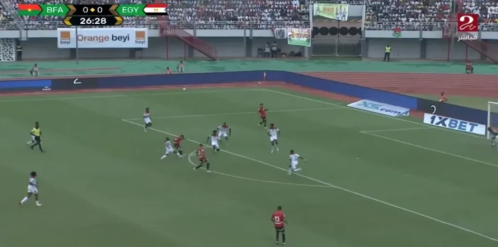 مصر تتعادل مع بوركينا فاسو سلبيًا في الشوط الأول