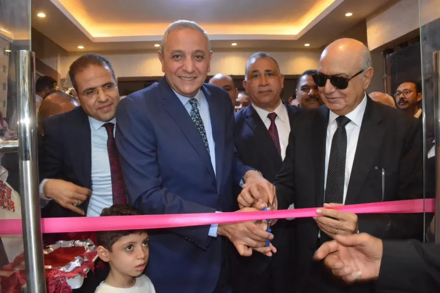 محافظ الغربية يفتتح المقر الإداري والاجتماعي لمحامي غرب طنطا.. ويشهد احتفال تكريم المتفوقين من أبناء المحامين