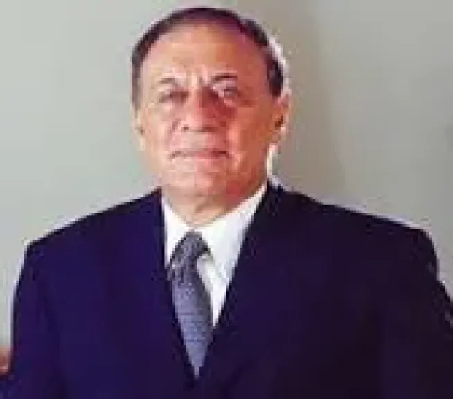 المفكر الاستراتيجي اللواء سمير فرج