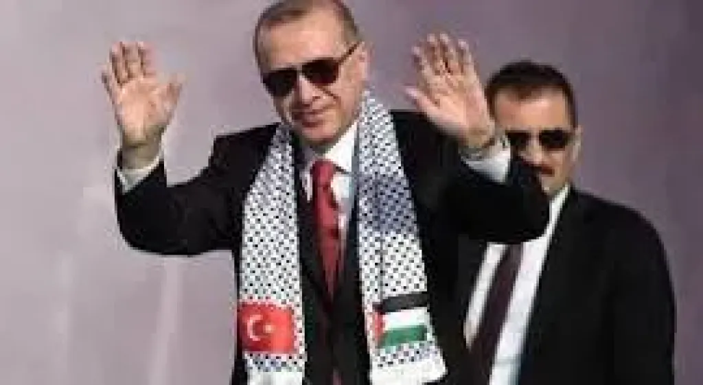 لماذا تنشر تركيا 100 الف جندي في قبرص الان ؟