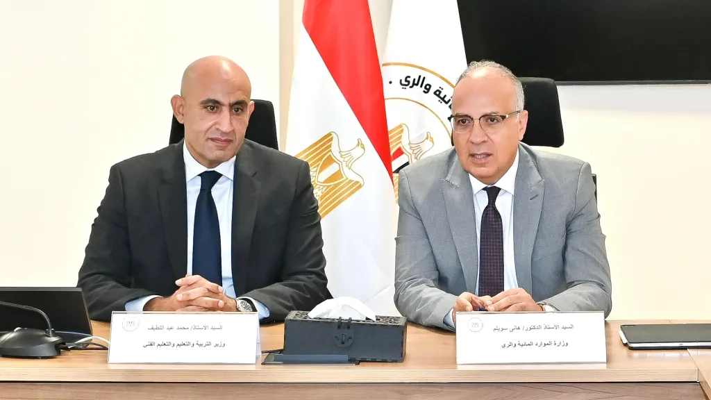 وزيرا «التعليم» و«الري» يبحثان إنشاء مدارس فنية مهنية لتكنولوجيا الري