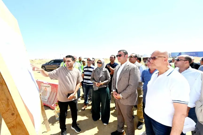 ”8336 فدان” توسعات جديدة بالشيخ زايد.. وزير الإسكان يتفقد شبكات الطرق والمرافق