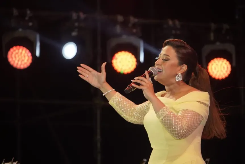 وائل جسار وريهام عبد الحكيم يتألقان في حفلهما بمهرجان مراسي ”ليالي مراسي”