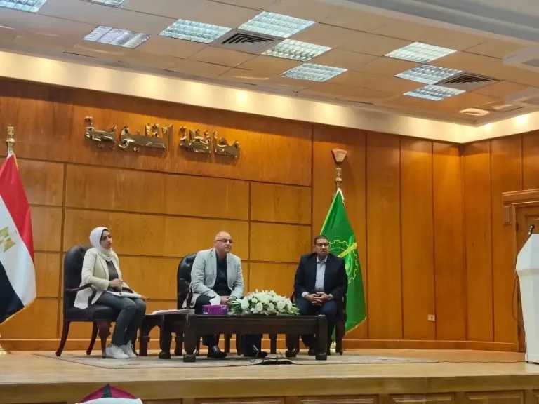 قنابل موقوتة داخل الشقق.. محافظ القليوبية يعلن الحرب على المصانع غير المرخصة