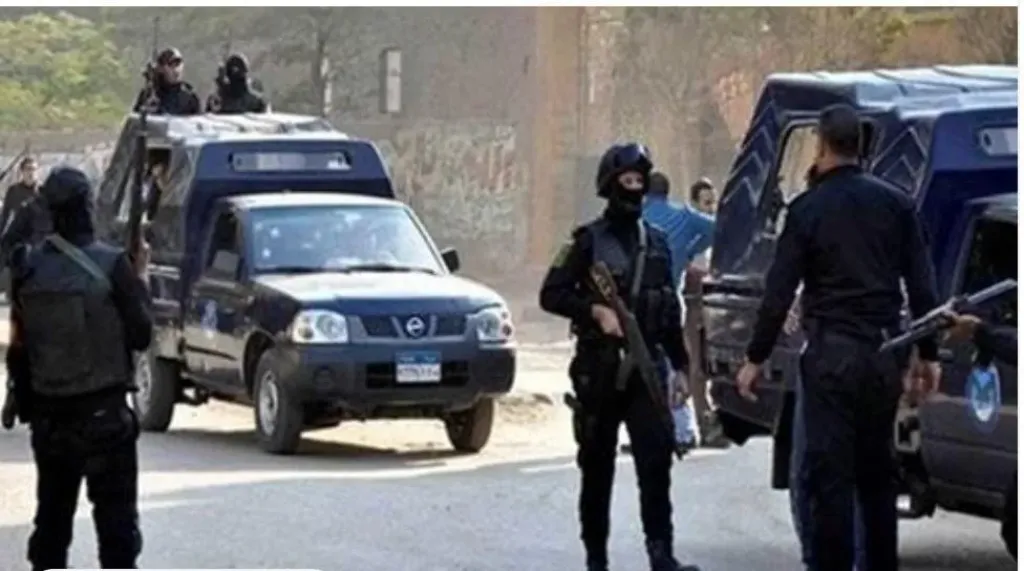 بينهم فتاة.. إصابة 3 أشخاص بشظايا طلق ناري إثر مشاجرة بين أبناء عائلة في قنا
