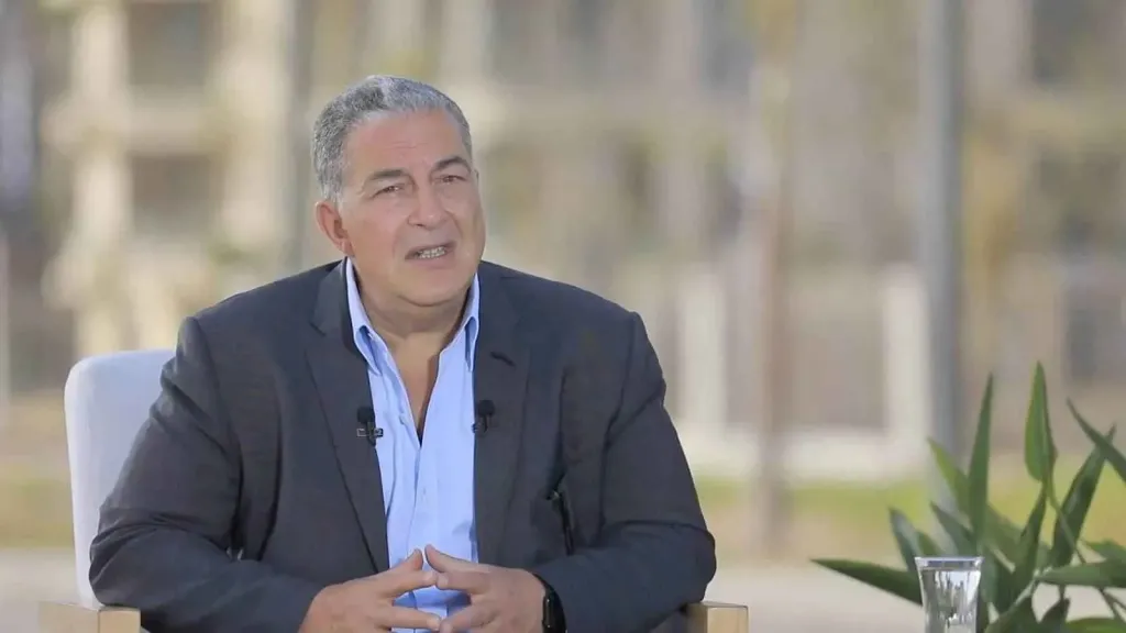 ياسين منصور يجهز قائمة قوية لانتخابات الأهلي