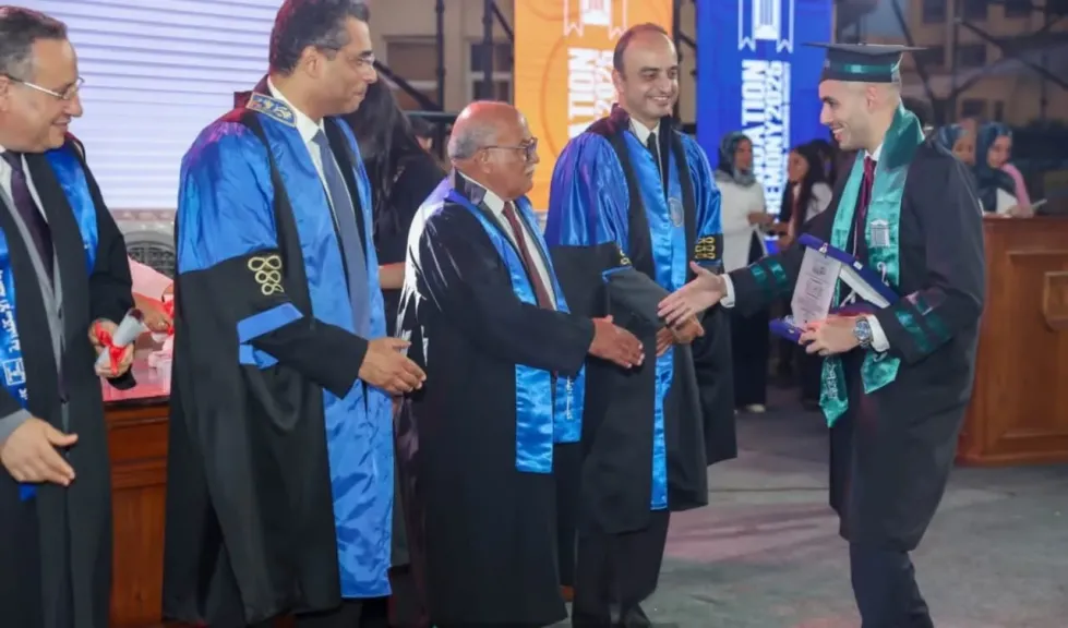 ” سعودي ” و ” الحضري ” يشاركان في حفل تخرج كلية الهندسة بجامعة الإسكندرية 2025