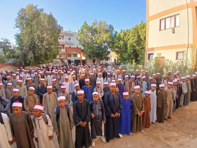 وسط حالة من الانضباط....انطلاق العام الدراسي الجديد بالمعاهد الأزهرية | صور