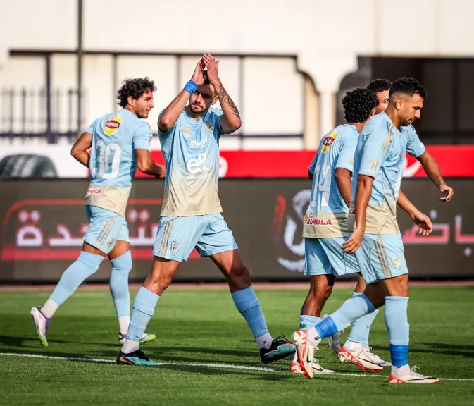 الأهلي يتقدم على حرس الحدود في الشوط الأول