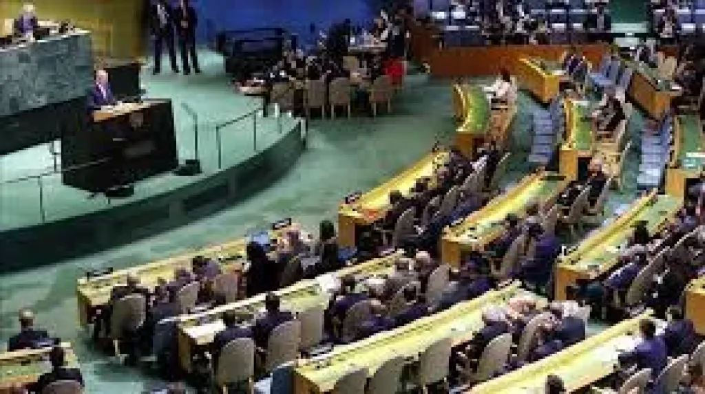 سياسي فلسطيني : الاعتراف بالدولة الفلسطينية  لن يغير شيئاً من الواقع