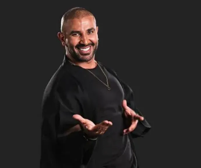 أحمد سعد يطرح الأغنية الدعائية لفيلم فيها ايه يعني بعنوان ” الدنيا يومين”