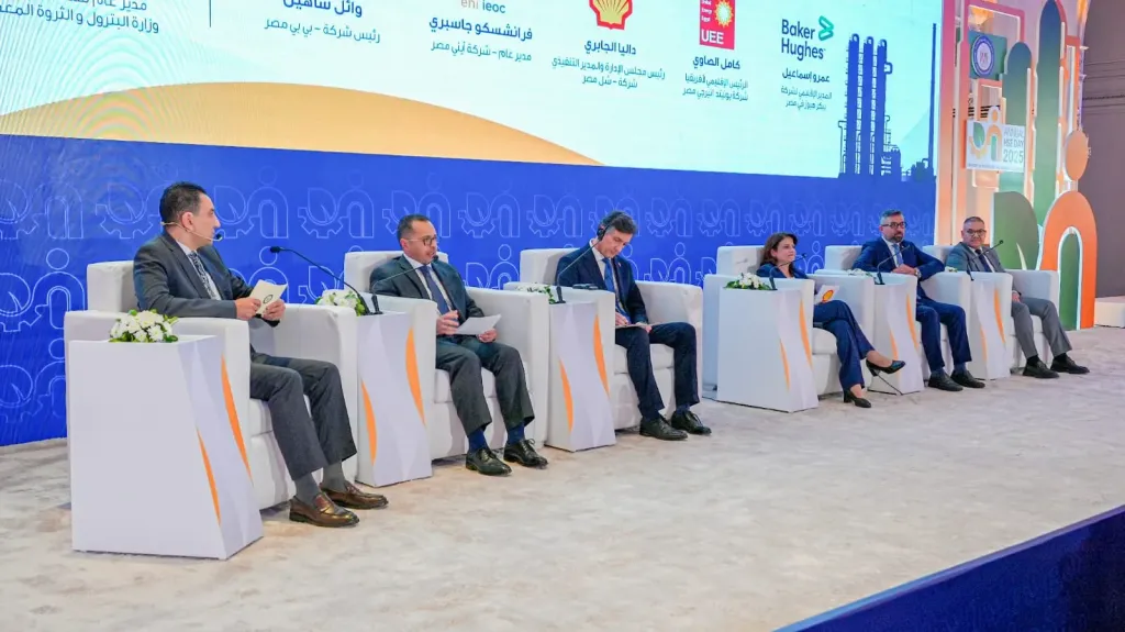 السلامة على الطرق وحماية خطوط البترول.. أبرز محاور يوم السلامة بقطاع البترول 2025