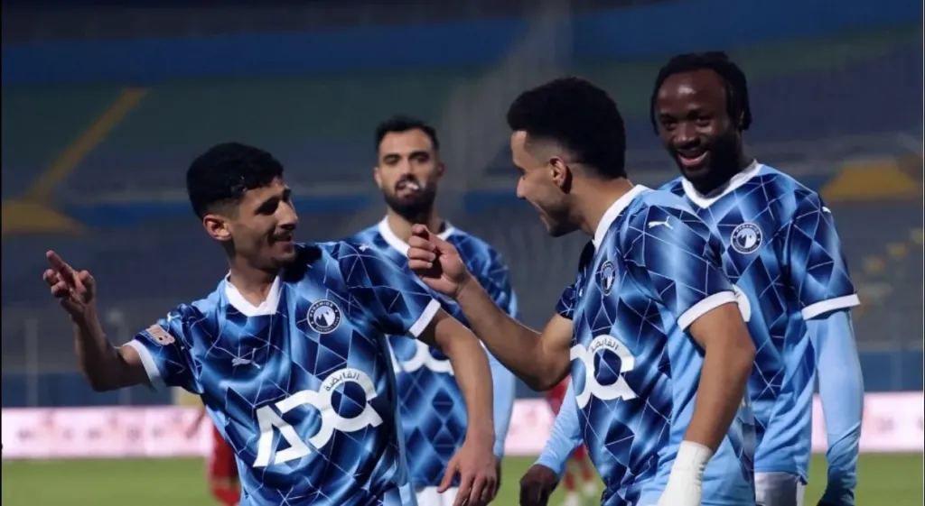 قائمة بيراميدز في مواجهة طلائع الجيش