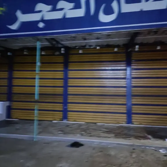 محافظ الشرقية يوضح مواعيد غلق المحلات ويهيب بالالتزام بالعمل بالتوقيت الشتوي
