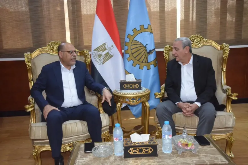 محافظ الغربية يستقبل وزير العمل لمتابعة تداعيات حريق مصنع المحلة