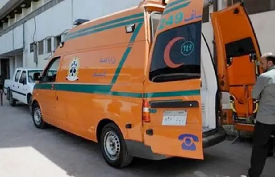 إصابة 4 عمال في إنقلاب سيارة نقل بأسيوط