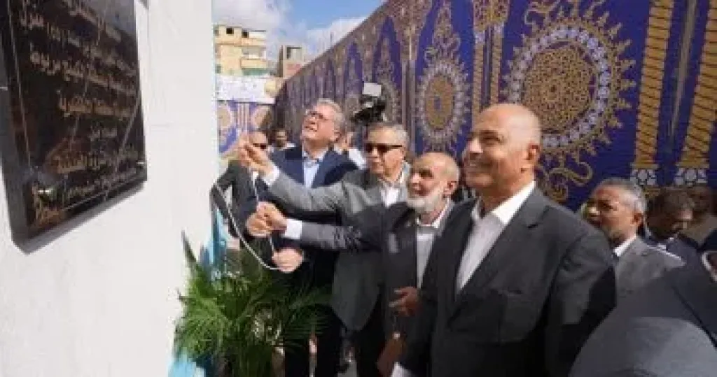 وزير البترول ومحافظ الإسكندرية يفتتحان مشروع تطوير  55 منزلا بمنطقة كينج مريوط