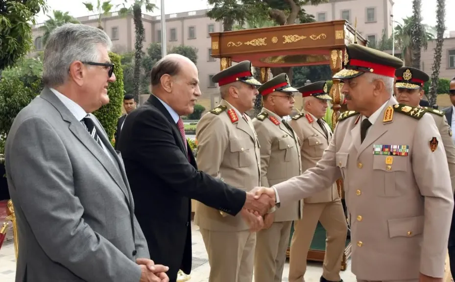الرئيس ينيب وزير الدفاع للمشاركة فى إحياء الذكرى السنوية لرحيل الزعيم جمال عبد الناصر