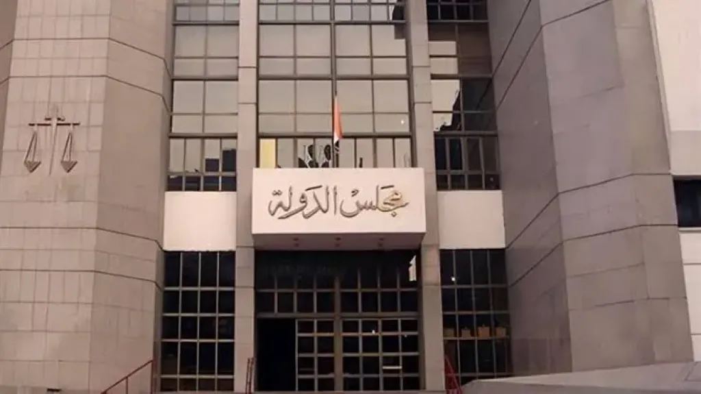 الإدارية العليا تحدد جزاءات العاملين بمعاهد التعليم الخاصة