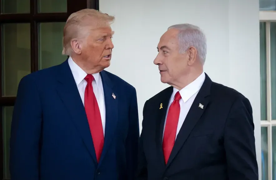 ترامب: اليوم يوم تاريخي للسلام ونعمل لحل شامل للقضية الفلسطينية وليس فقط غزة