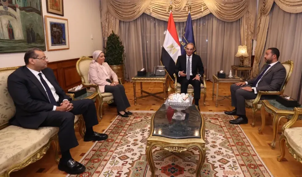 «وزير الاتصالا»ت يستقبل القيادات الجديدة للشركة المصرية للاتصالات