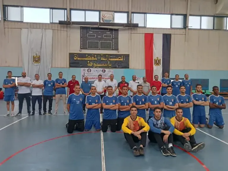 استاد أسيوط الرياضي يستضيف التجمع الثالث لمراكز تدريب المشروع القومي لكرة اليد