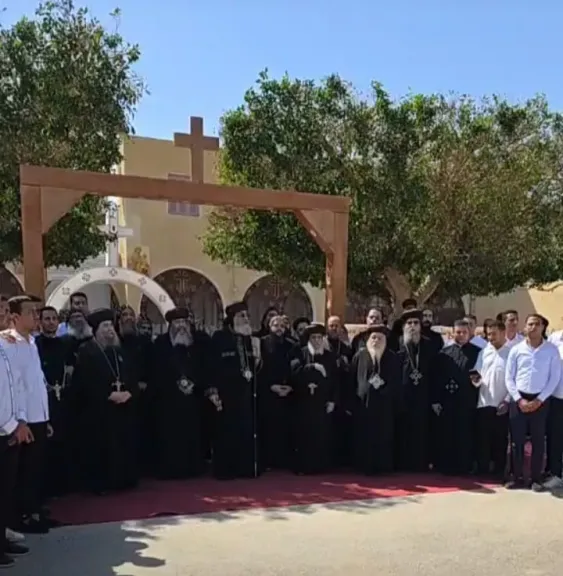 البابا تواضروس الثاني يزور معهد القديس ديديموس للمرتلين بدير المُحرق العامر بأسيوط