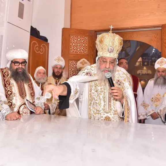 في ثالث أيام زيارته الرعوية.. البابا تواضروس الثاني يدشن كاتدرائية الأنبا أنطونيوس والأرشيدياكون حبيب جرجس بأسيوط الجديدة