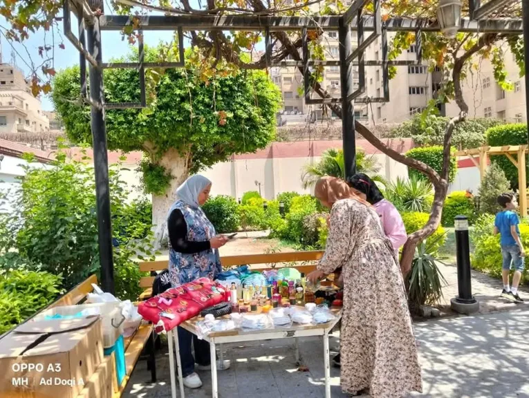 إشادات بدور القيادات في خدمة كبار السن بالمرج