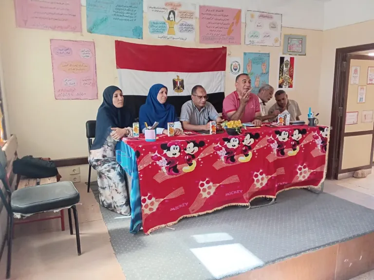 محافظ أسيوط: حملات توعية بأضرار الحرق المكشوف للمخلفات الزراعية بقرى مركز منفلوط