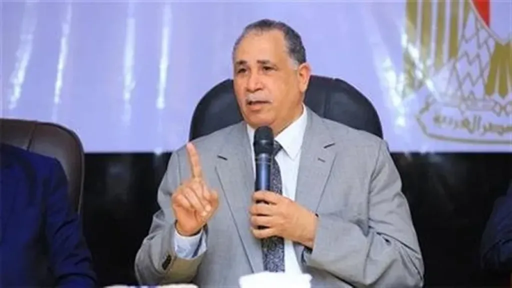 نقيب المحامين يوضح أسباب انسحابه من اجتماع لجنة الإجراءات الجنائية