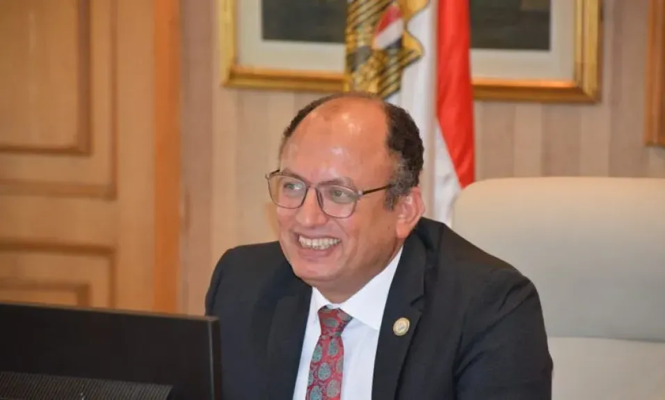 رئيس جامعة حلوان يهنئ الرئيس السيسي بذكرى انتصارات أكتوبر المجيدة