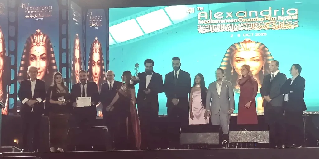 صناع فيلم المنبر بمهرجان الإسكندرية السينمائي 