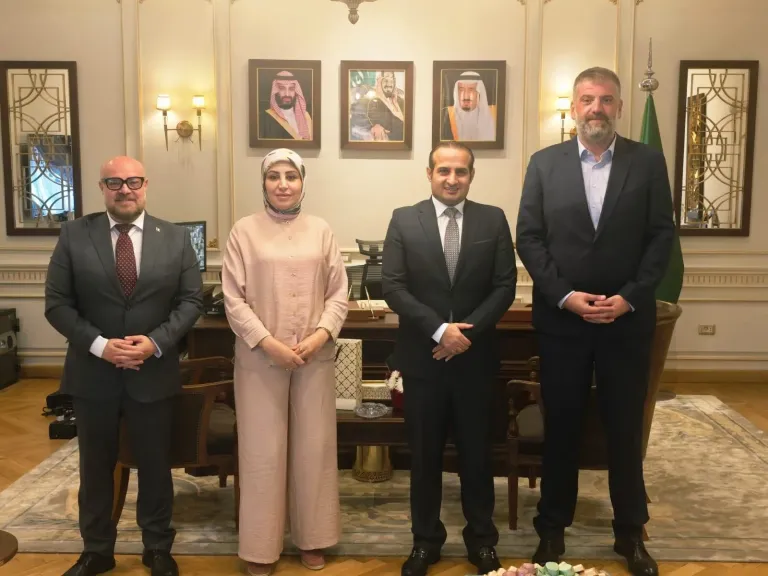 قناصل الدول يودعون قنصل السعودية بالإسكندرية لانتهاء عمله في مصر