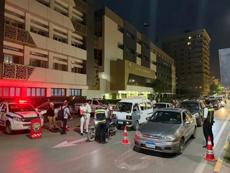 أكمنة بنها تُحكم قبضتها.. الأمن يضرب بقوة في شوارع القليوبية