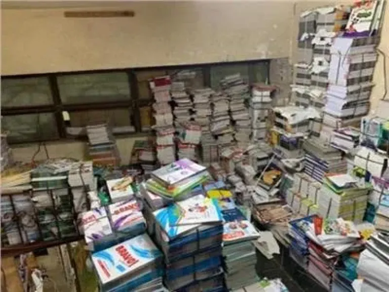 ”كتب بلا ترخيص”.. ضبط صاحب مخزن بـ25 ألف نسخة مخالفة قبل بيعها بالقليوبية