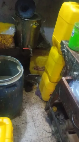 ضبط زيوت وسجائر ودقيق مجهول المصدر.. وتموين القليوبية تواصل حربها على الفساد التجاري