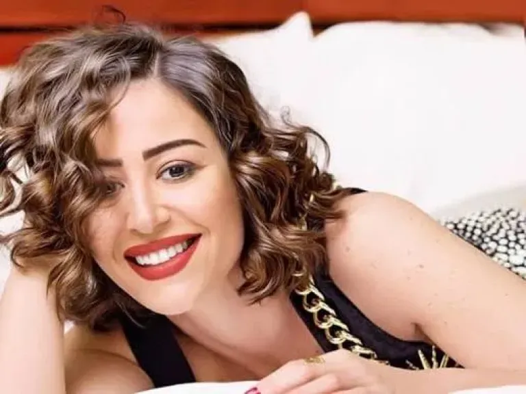 منه شلبي