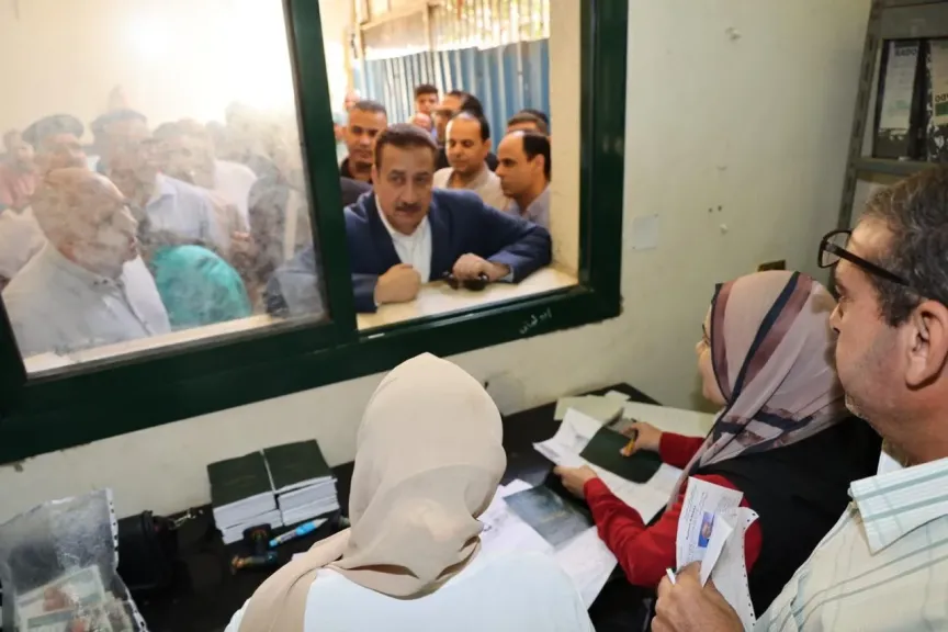 محافظ المنوفية يتفقد عيادات التأمين الصحي بشبين الكوم ويوجه بزيادة منافذ صرف الأدوية