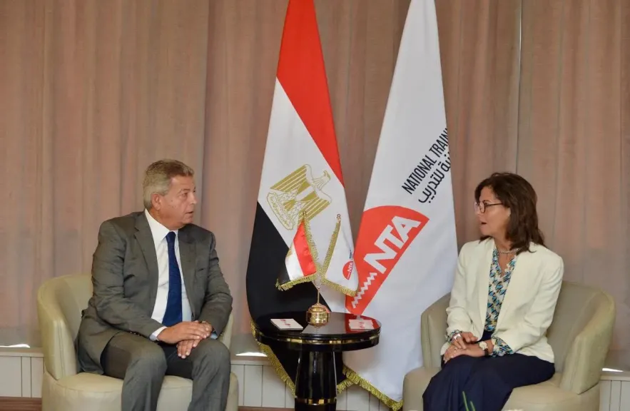 رئيس ”الأعلى للإعلام” يلتقي المدير التنفيذي للأكاديمية الوطنية للتدريب ونائبها